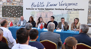 Çeşme Belediyesi'nden Balıkçılar ve Terziler Sokağı Yenileme Projesi