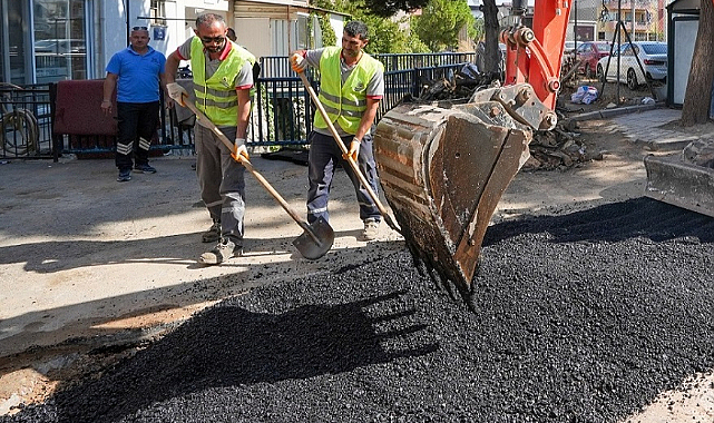 Gaziemir'de İki ayda 4 bin 472 Metrekare Alan Asfaltlandı