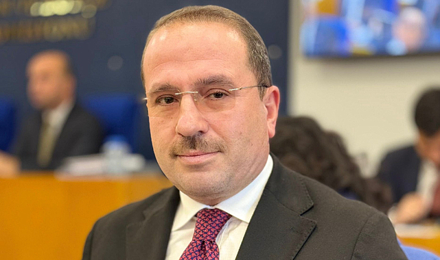 İzmir İçin TBMM'de Dönüşüm ve Altyapı Çağrısı