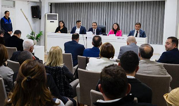 Balçova Belediye Meclisi'nde 'Gelirler Müdürlüğü' Çalışması