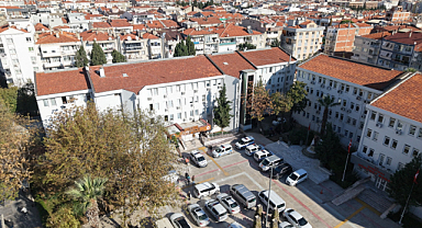 Belediye Başkanı Ünsal'dan 'Yeni Karşıyaka Adliyesi' Açıklaması