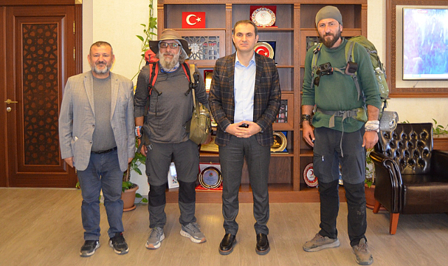 Seyyah Ömer'den 4 Yıllık Yürüyüş: 2 Motosikletini Sattı, Borç Aldı