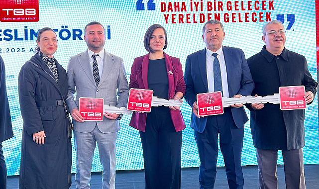 TBB'den Seferihisar Belediyesi'ne Çöp Kamyonu Desteği