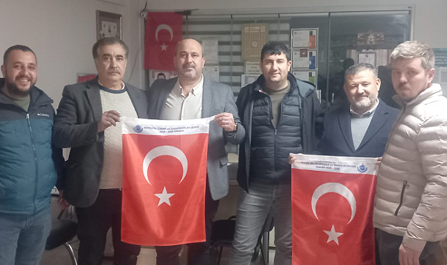 Bayındır Esnaf ve Sanatkârlar Odası Başkanı Macit'ten Bayrak Saldırısına Tepki
