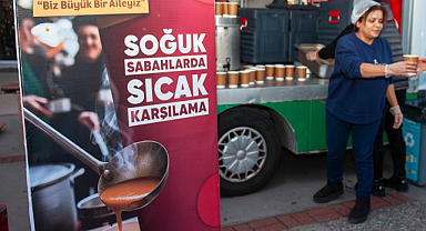 Karşıyaka'da 15 Bin Kişiye Sıcak Çorba İkramı