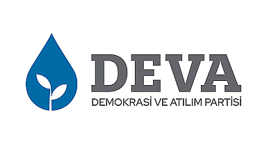 DEVA Partisi İzmir İl Başkanı Uygur'dan Siyasette 'Gençleşme' Eleştirisi