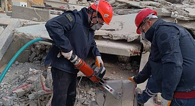 Bayraklı Belediyesi Arama Kurtarma Ekipleri AFAD Eğitimini Tamamladı
