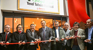 Bornova Pazaryeri'nde Tohum Takas Şenliği