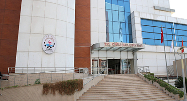 Çiğli Belediyesi'nin Kalite Yönetim Sistemi TSE Onayıyla Yenilendi