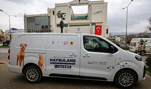 Efes Selçuk Belediyesi'ne Hayvan Ambulansı Bağışı