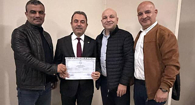 İzmir Arı ve Bal Platformu'ndan 40 Kişiye Sertifika