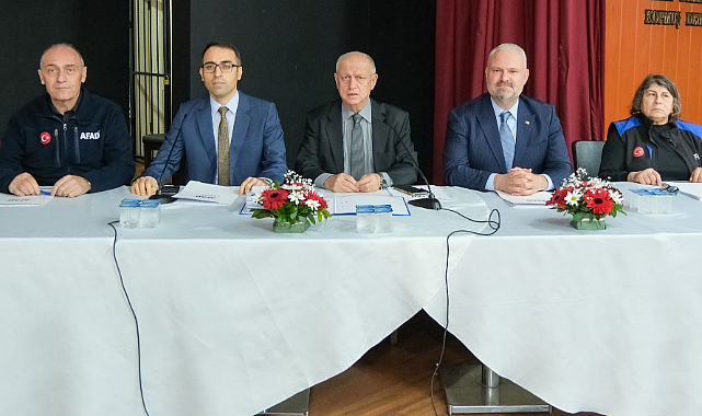 Menemen'de Olası Afetlere Hazırlık Toplantısı Yapıldı
