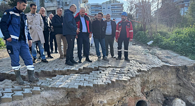 Menemen'deki Yoğun Yağış Sonrası 41 Dairedeki Vatandaşlar Sosyal Tesislere Yerleştirildi