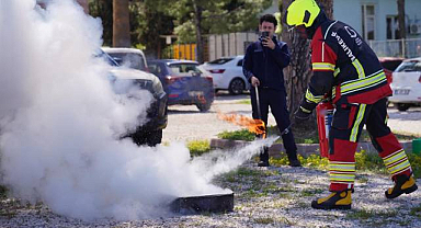 Ayvalık Belediyesi Çalışanlarına Yangın Bilgilendirmesi