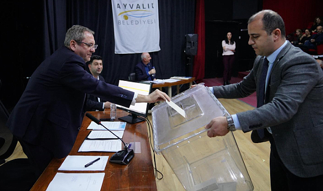 Ayvalık Belediyesi'nin 2025 Yılı Faaliyet Raporu Oy Birliğiyle Kabul Edildi