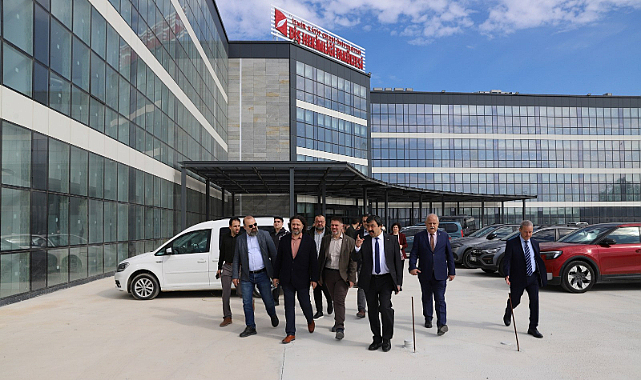İKÇÜ Diş Hekimliği Fakültesinde Taşınma Süreci Başladı