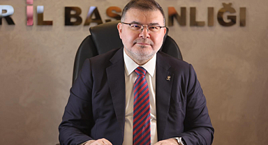 İzmir B.B. Başkanı Tugay'a 'Eleştiriden Kaçma' Çıkışı
