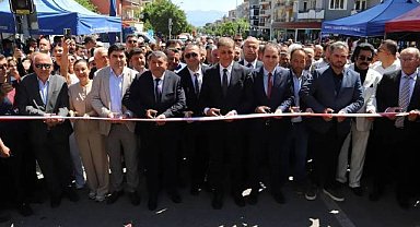 Bayındır 27. Uluslararası Çiçek Festivali Başladı