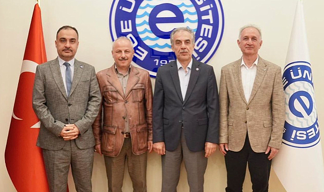 İzmir'de 'Devlet ve Tasavvuf' Konferansı