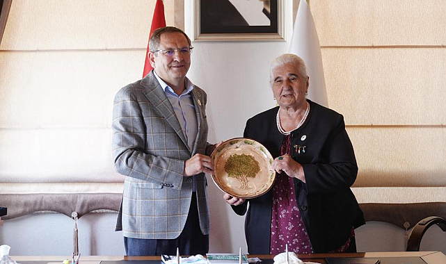 Srebrenitsa Anneleri Ayvalık'ta