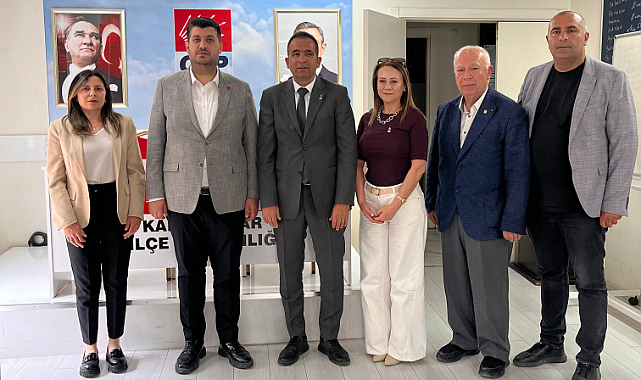 Zafer Partisi Heyetinden Karabağlar'da CHP'ye Destek Ziyareti