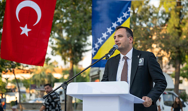 31 Yıl Önce Katledilen 8 Bin 372 Bosnalı Müslüman Bornova'da Anıldı