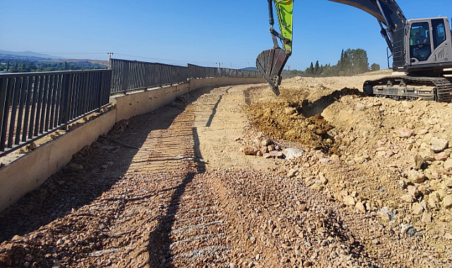 Seferihisar Genelindeki Altyapı ve Üstyapı Çalışmaları Sürüyor