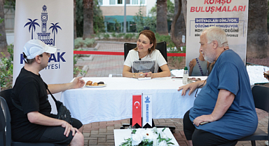 Belediye Başkanı Mutlu'nun da Katılımıyla Konak'ta Komşu Buluşması...