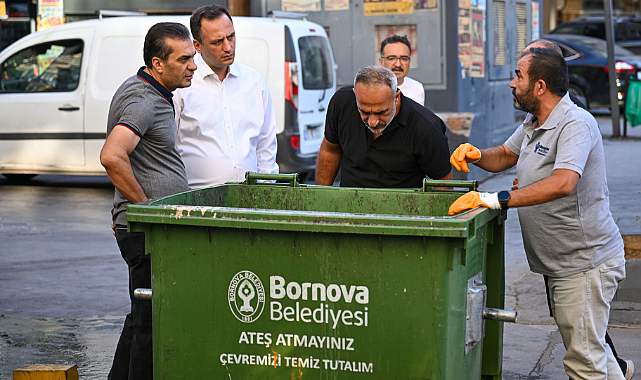 Bornova Belediye Başkanı Eşki Temizlik Çalışmalarını İnceledi
