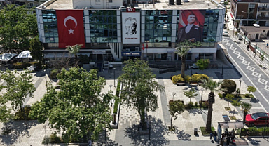 İzmir'deki Bir Belediye Başkanı İçin Daha Gözaltı Kararı