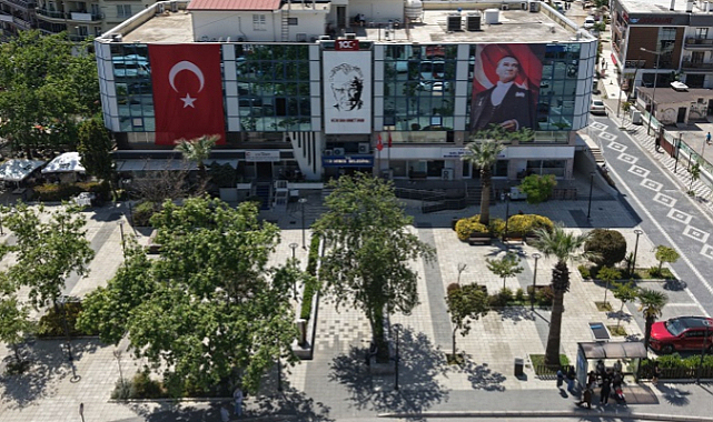 İzmir'deki Bir Belediye Başkanı İçin Daha Gözaltı Kararı