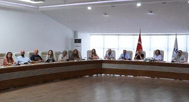 Karabağlar'ın Her Yıl 80 Milyon Lirası Bakın Nereye Gidiyor