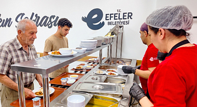 4 Çeşit Yemek 150 TL
