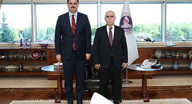 AK Parti Genel Sekreteri İnan'dan AYM Başkanı Özkaya'ya Ziyaret
