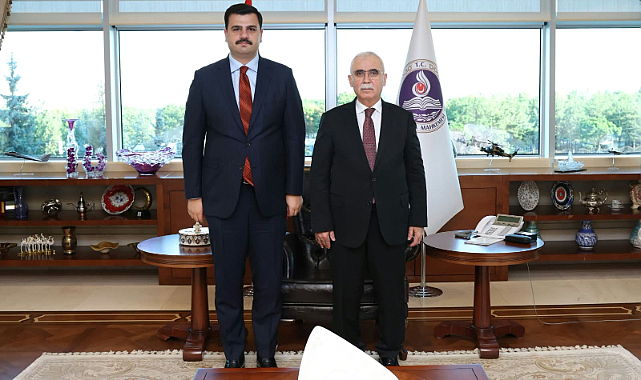 AK Parti Genel Sekreteri İnan'dan AYM Başkanı Özkaya'ya Ziyaret