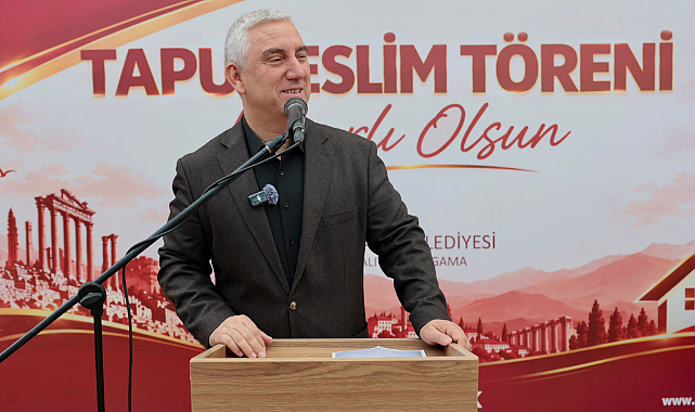 Bergama'da Tapu Töreni Düzenlendi