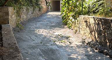 Efes Selçuk'taki Dere Yatağına 150 Metreküp Beton Döküldü