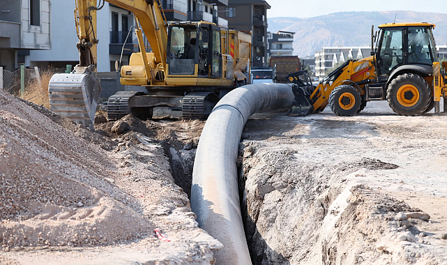 Fay Hattının Geçtiği Bölgededeki İçme Suyu Hattı Yenileniyor