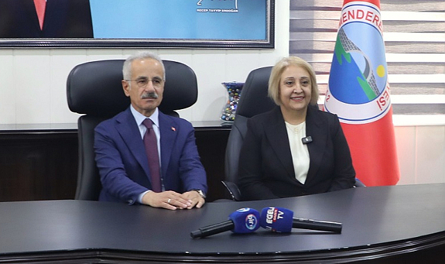 Ulaştırma ve Altyapı Bakanı Uraloğlu'ndan Menderes'e Proje Açıklaması
