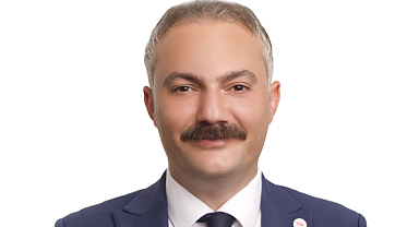 Yeni Parti'de 'Adaylık' Açıklaması