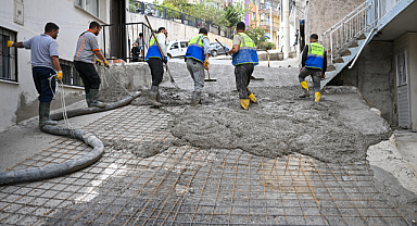 Çamkule Mahallesi'ndeki Yokuşa Özel Zemin Betonu