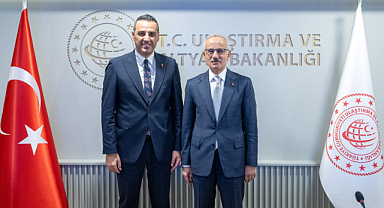 Çiğli Belediye Başkanı Yıldız'dan İki Bakana Ziyaret