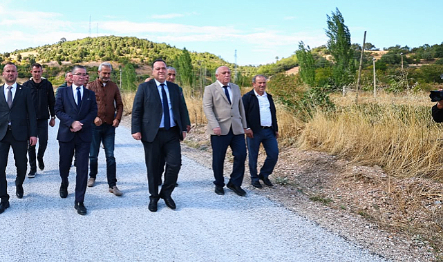 Dutlulu, Demirci'de 12 Mahalleye Ulaşım Sağlayan Yolu İnceledi