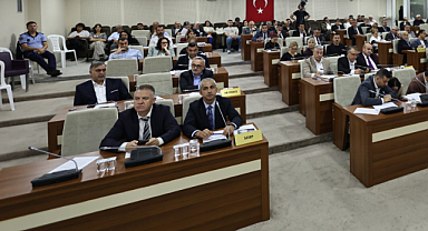 Karabağlar'da 2027 yılı Performans Programı Oy Çokluğuyla Kabul Edildi