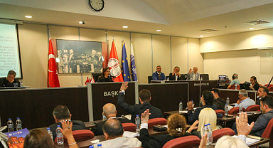 Karşıyaka'nın 6,6 Milyar TL'lik 2027 Bütçesine Onay